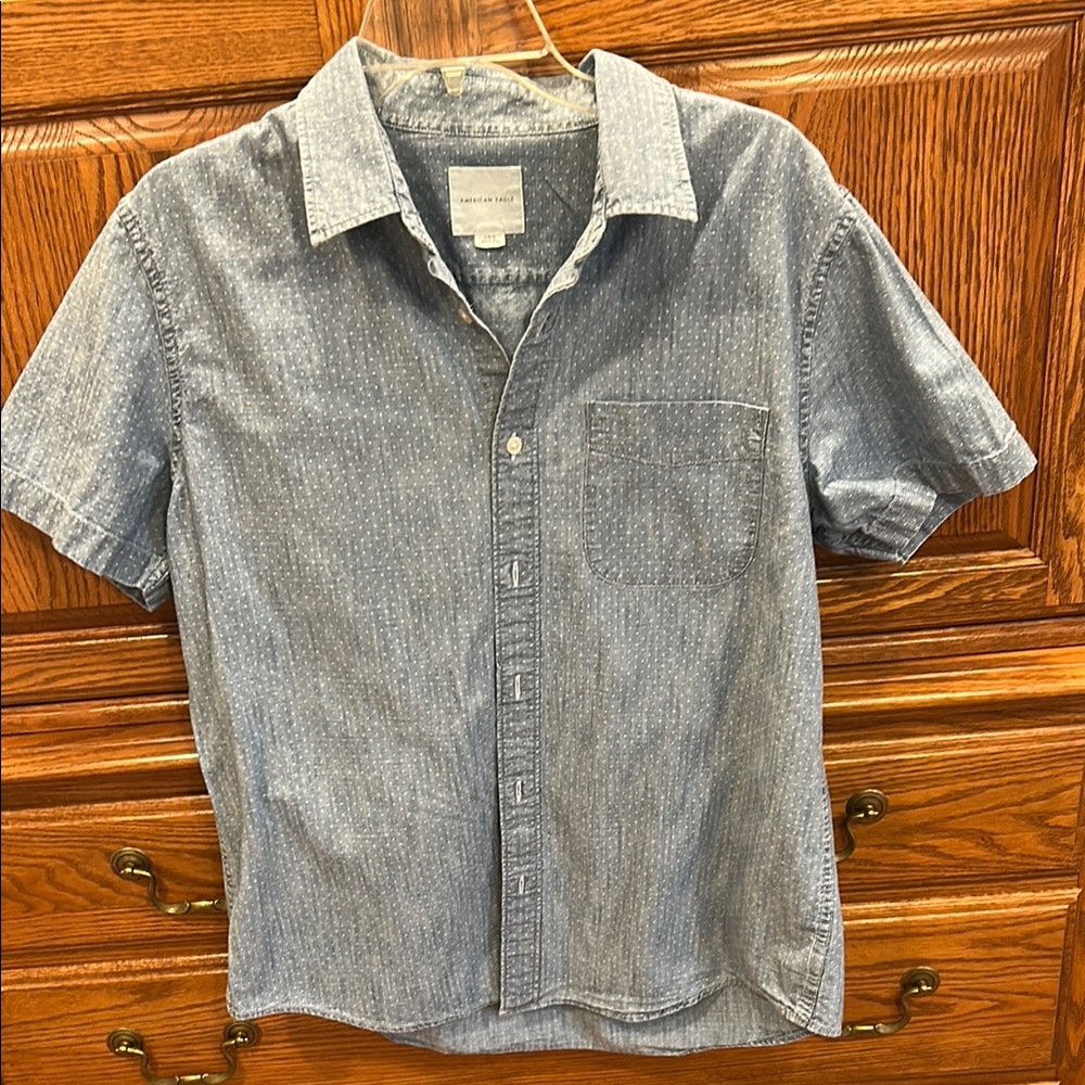 American Eagle Outfitters Blue Casual Button Down Shirt